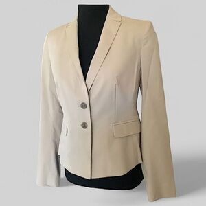 Ann Taylor Cream Blazer Professional Tailored Fit 2 Button Petite Size 2P NWT